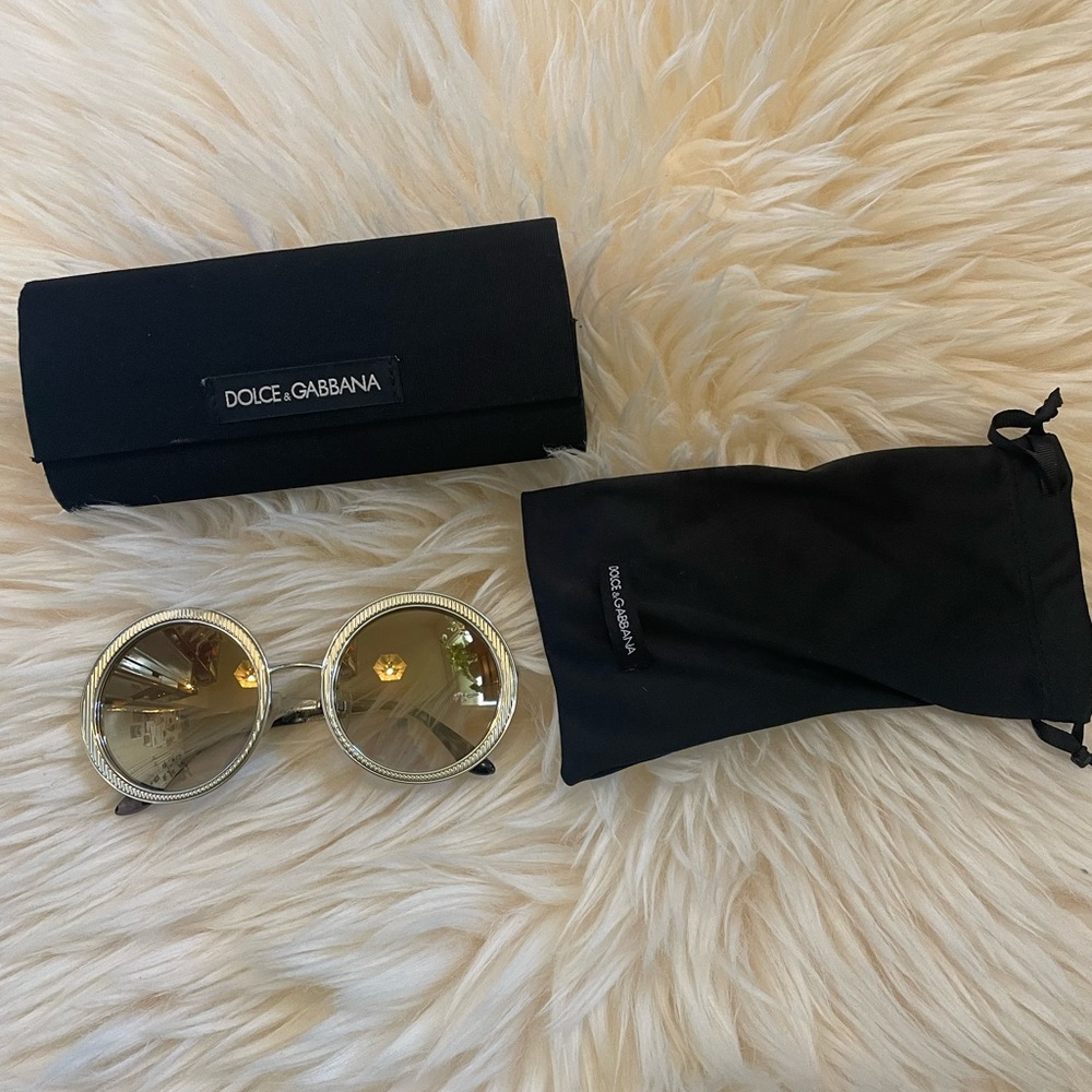 Dolce & Gabbana circle sunnies